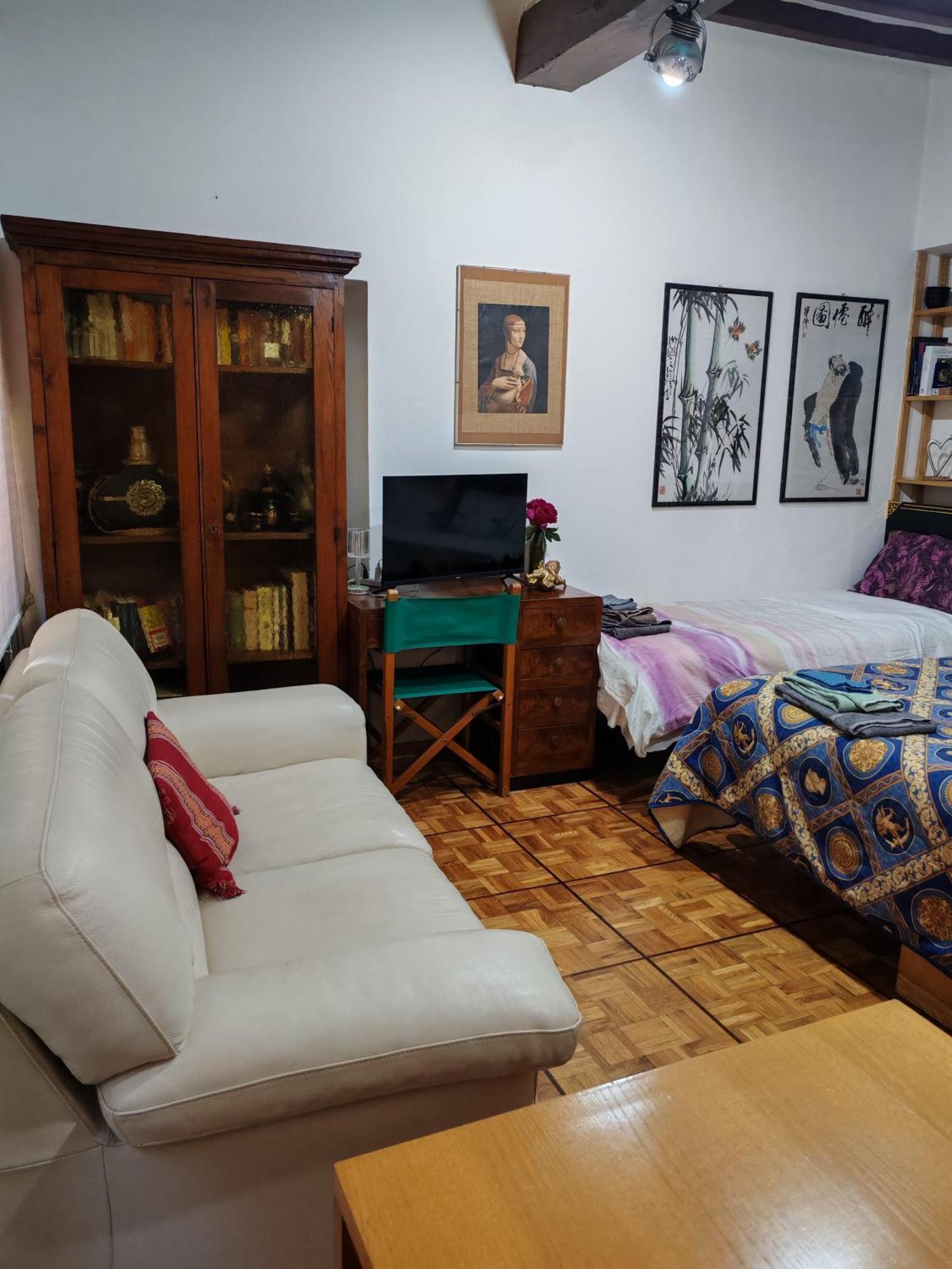 Studio Borgo Colonne Parma Bagian luar foto